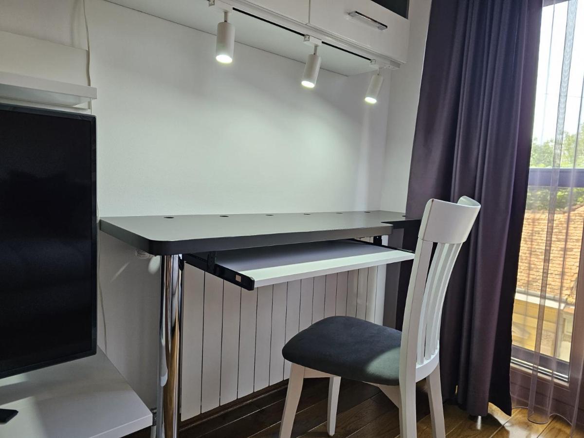 Bright Side Apartment Novi Sad Exterior photo